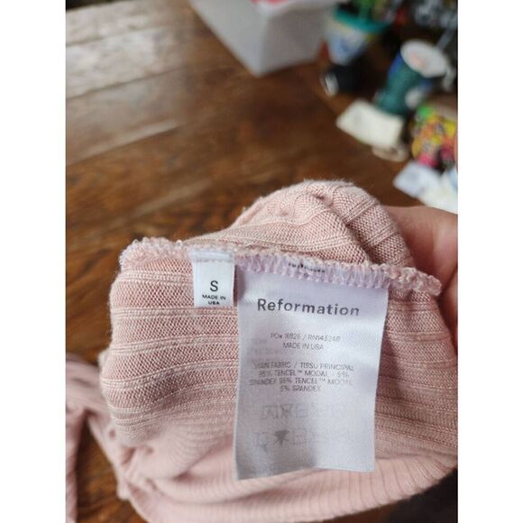 Reformation Gellar ribbed pink  Top sz Small - Picture 3 of 4